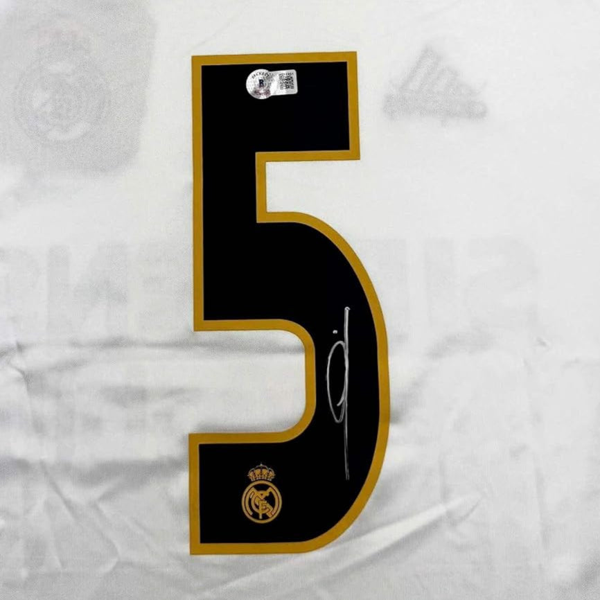 Framed Autographed Real Madrid Zinedine Zidane White Soccer Jersey