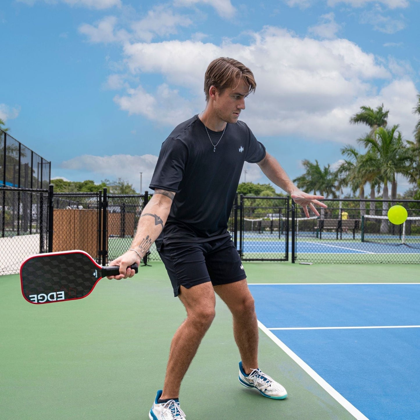 Edge 18K Pickleball Paddle