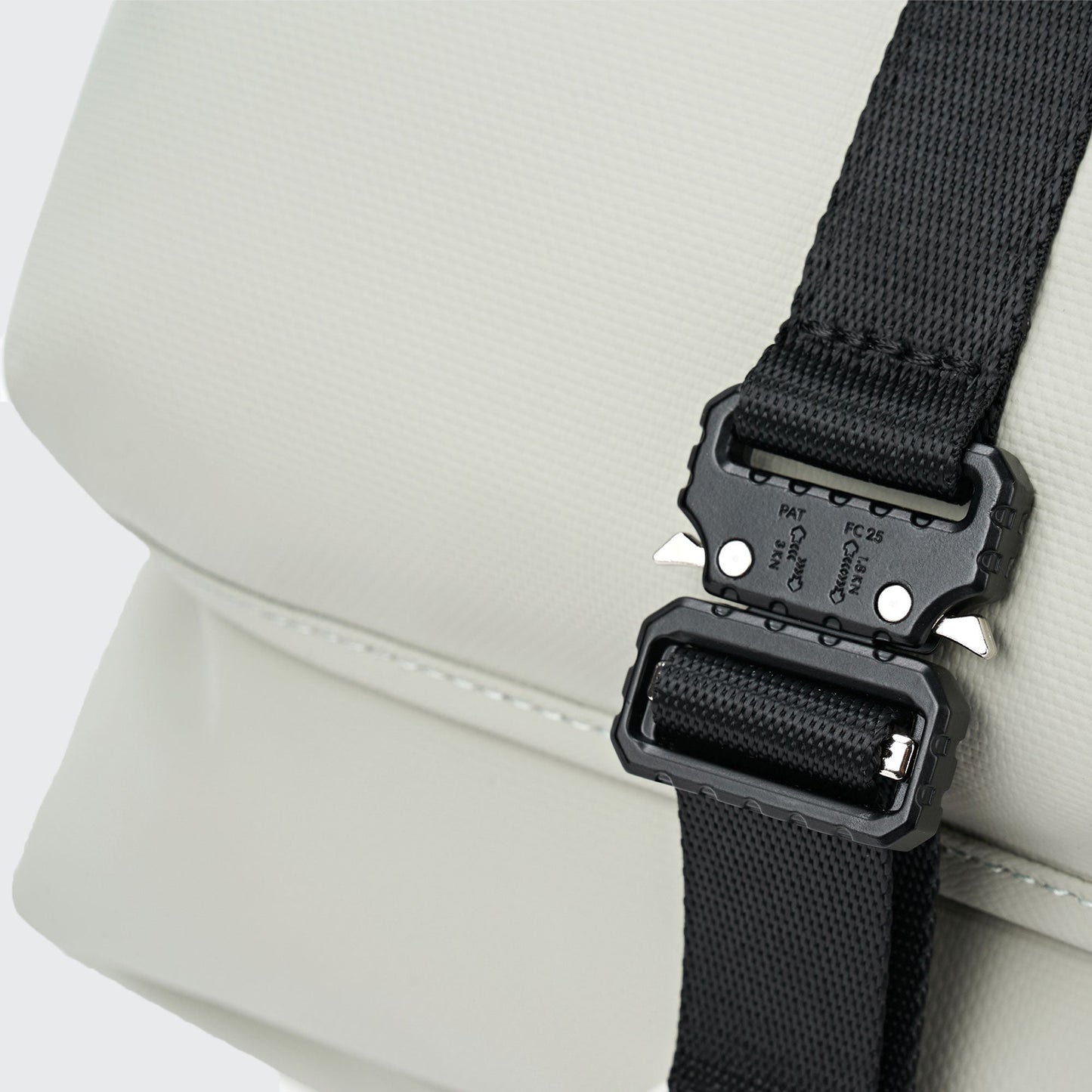 Special Sale - PARKER BACKPACK 23L - VENQUE
