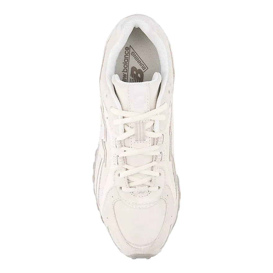 New Balance 204L Timberwolf Linen Sneakers