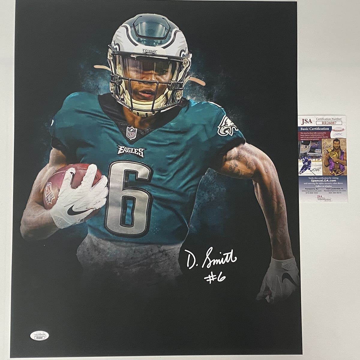 Autographed Philadelphia Eagles DeVonta Smith 16x20 Football Photo