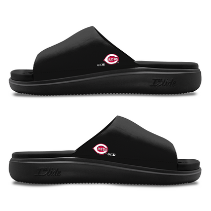 Cincinnati Reds Minimalistic Motive