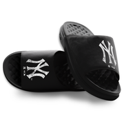 New York Yankees Cooperstown Motive