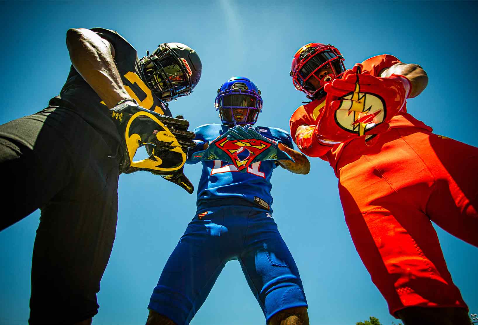 Superman Football Gloves VPS1