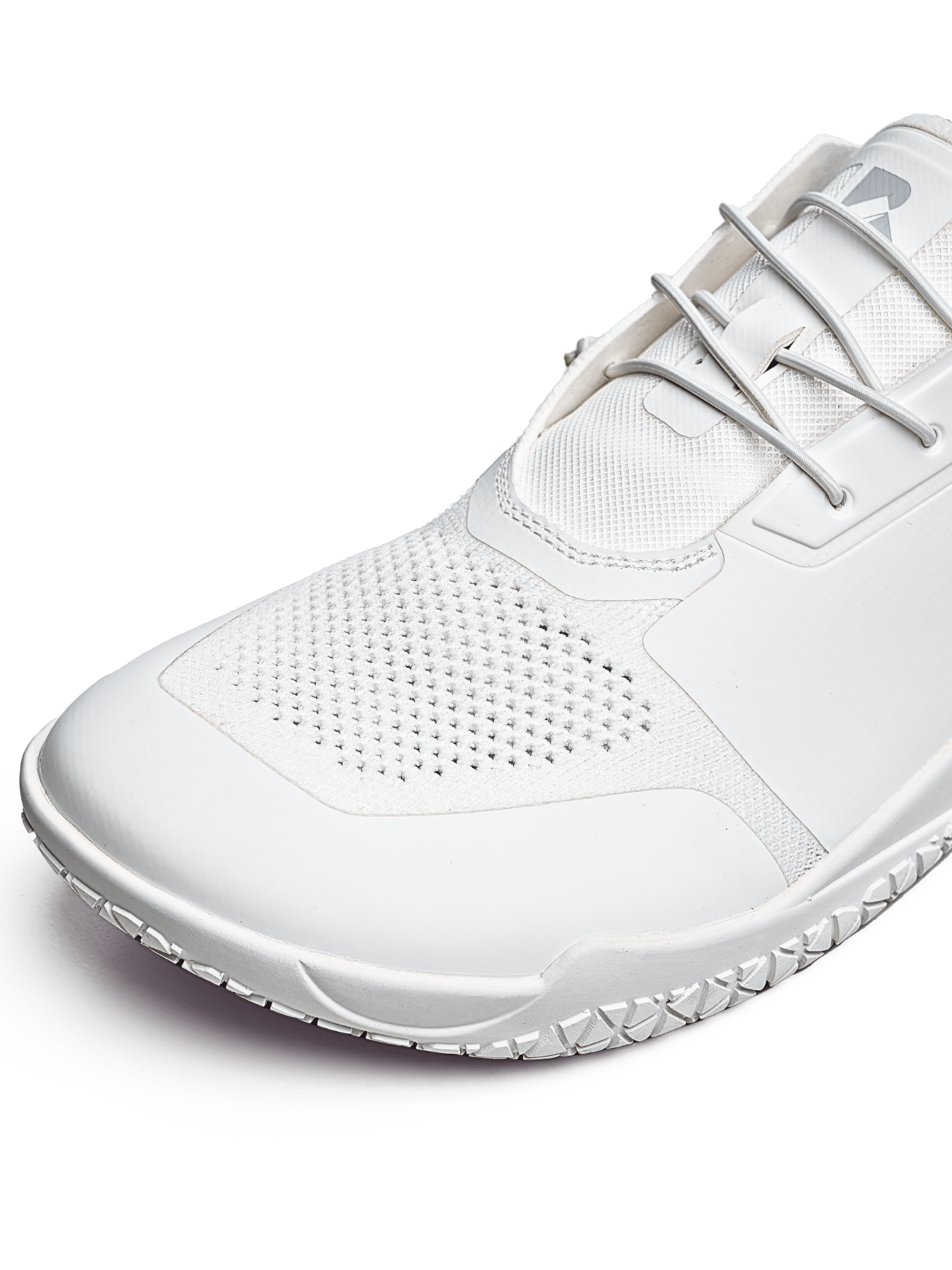 Legend Hybrid Barefoot Trainer White