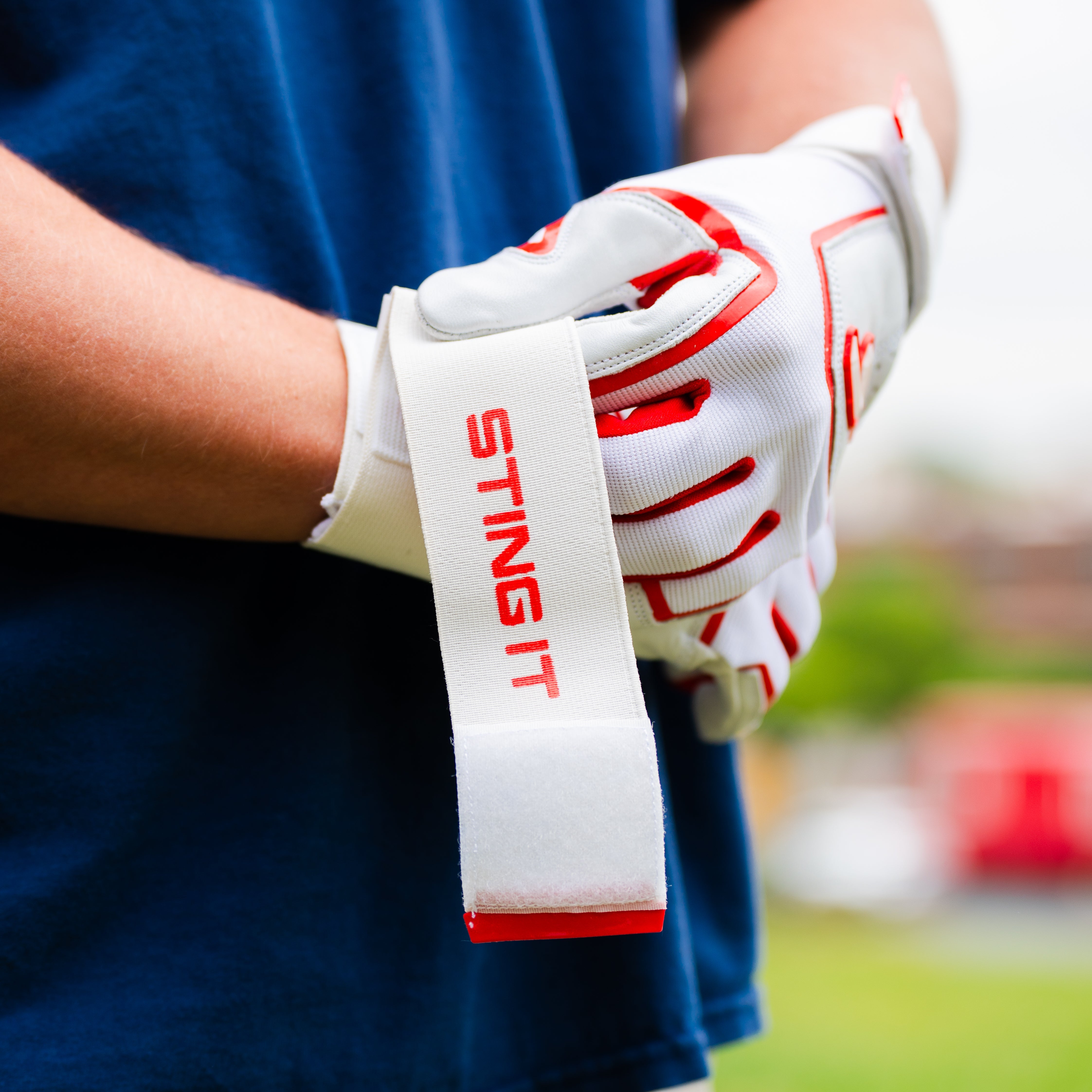 Winder Series Batting Gloves - Red & White
