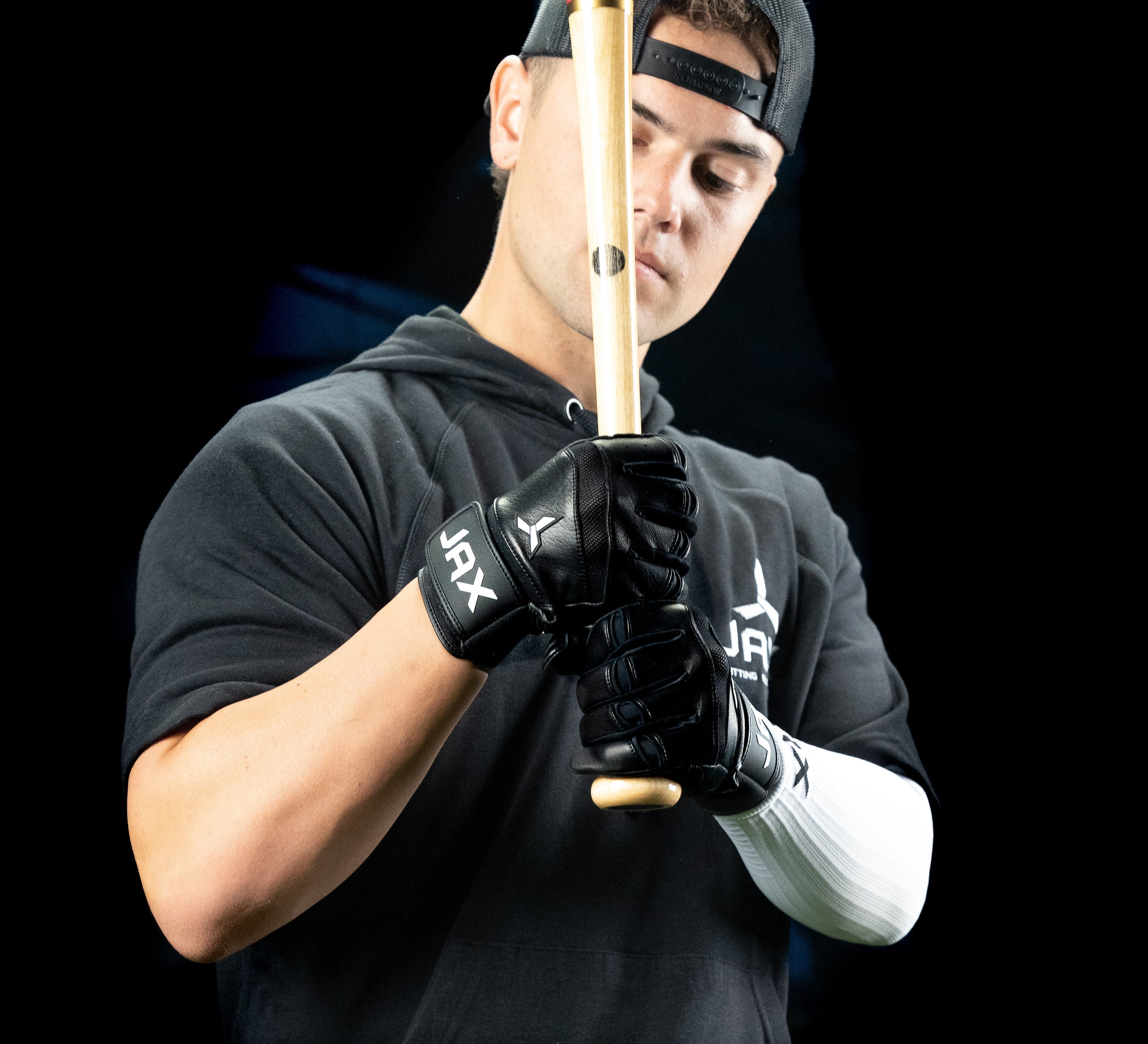 Jax Restore Recovery Premium Arm Sleeve (White)