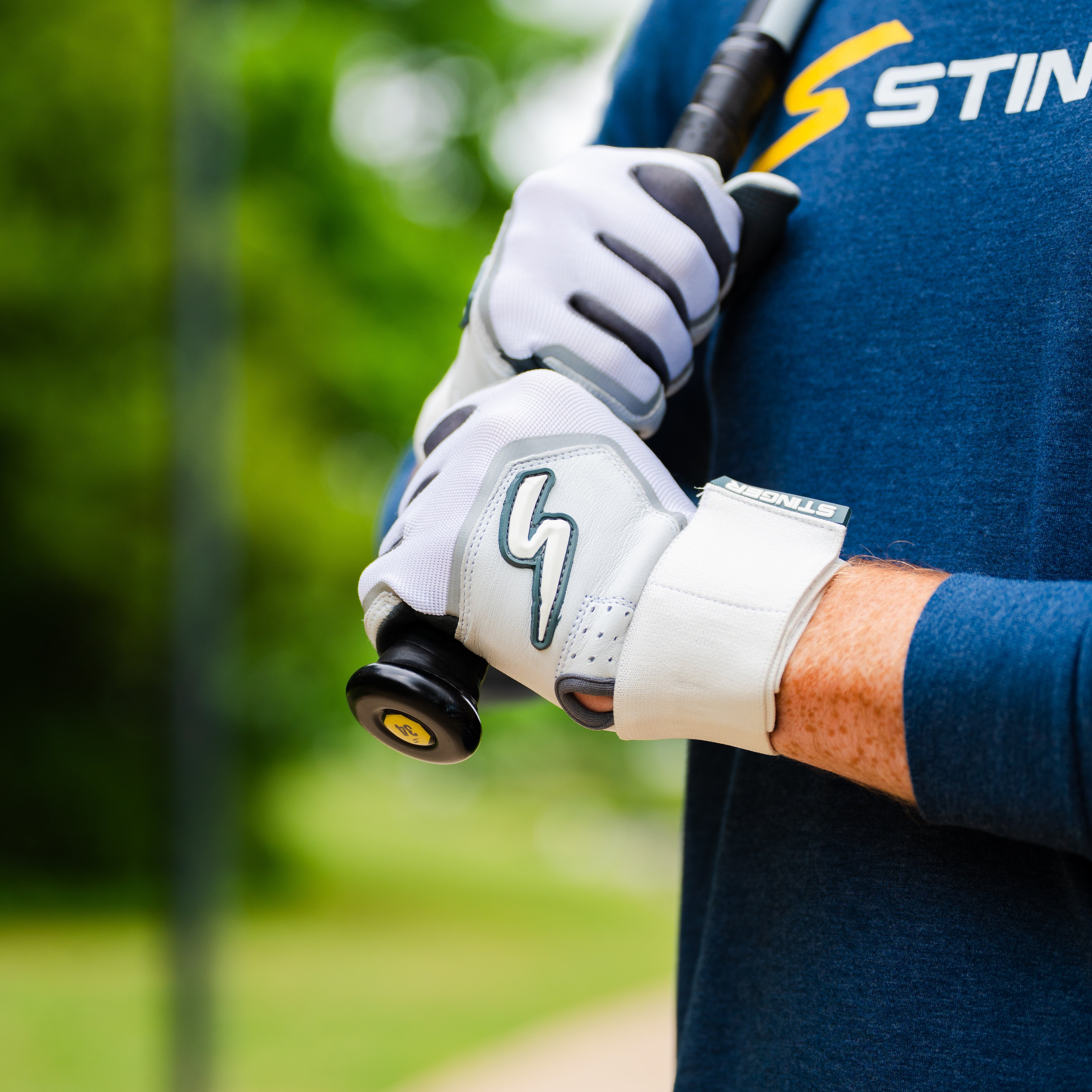 Winder Series Batting Gloves - Gray & White