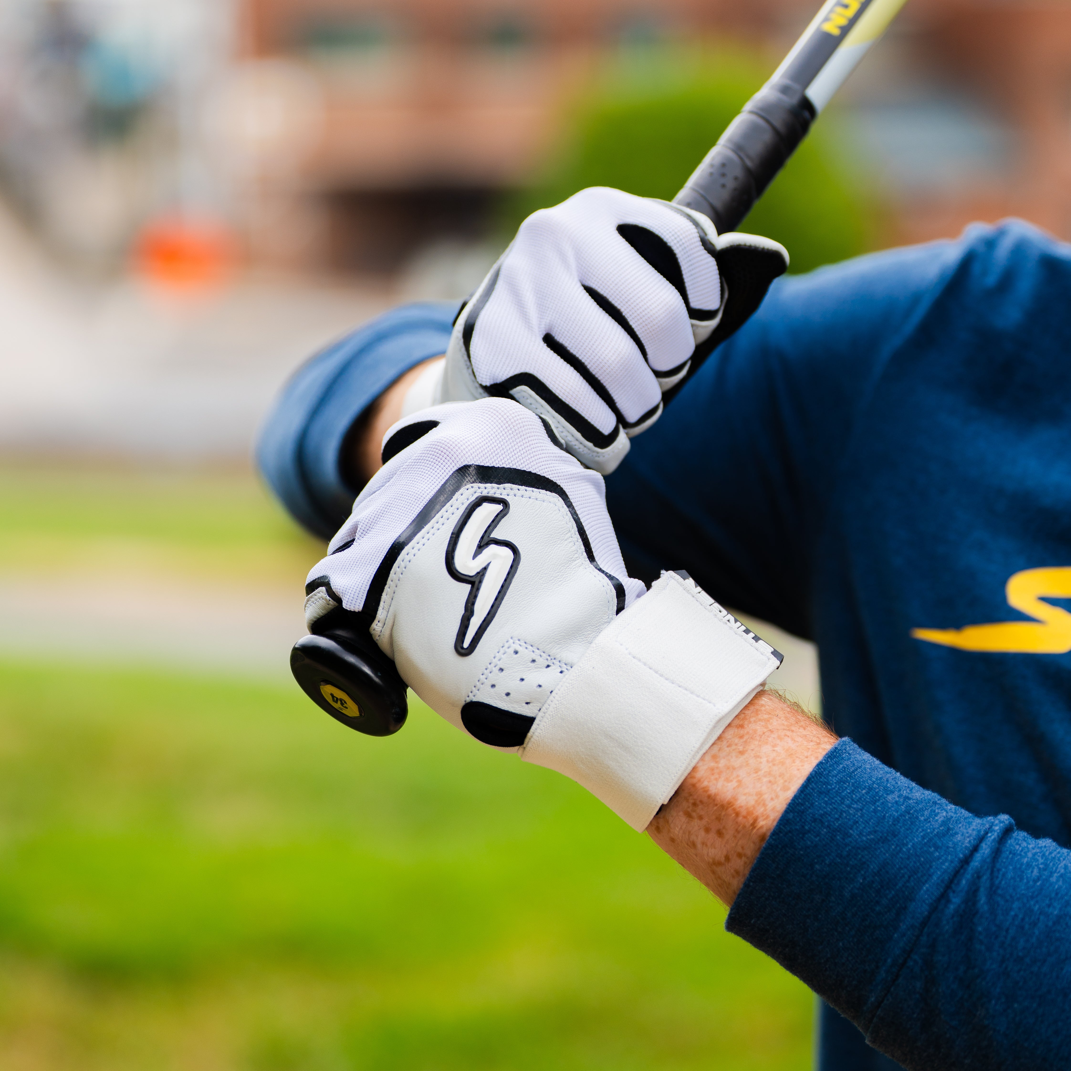 Winder Series Batting Gloves - Black & White
