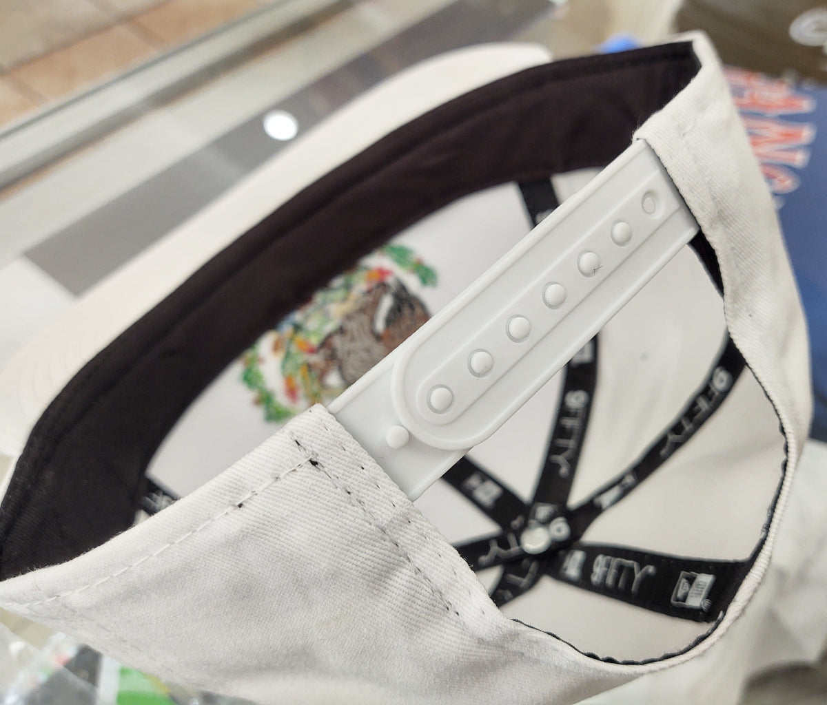 Embroidered Shield & Mexico Flag White Hat
