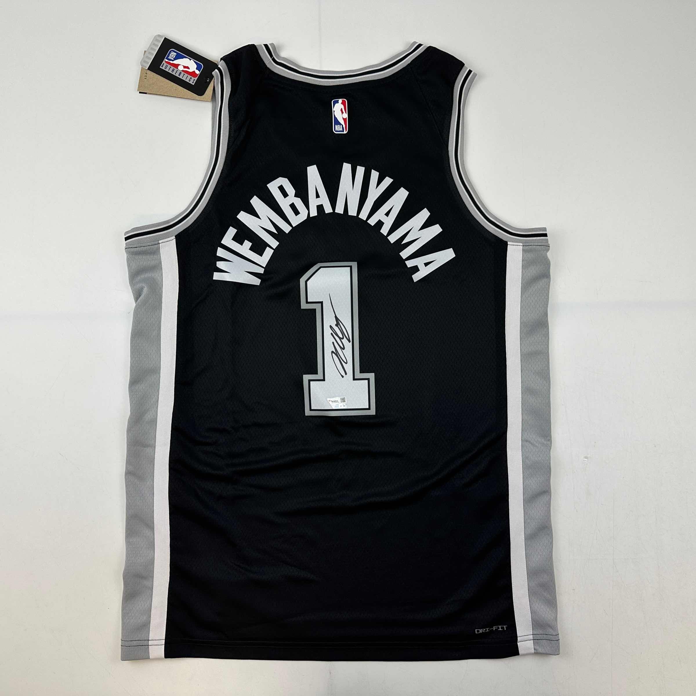 Autographed San Antonio Spurs Victor Wembanyama Black Authentic Basketball Jersey