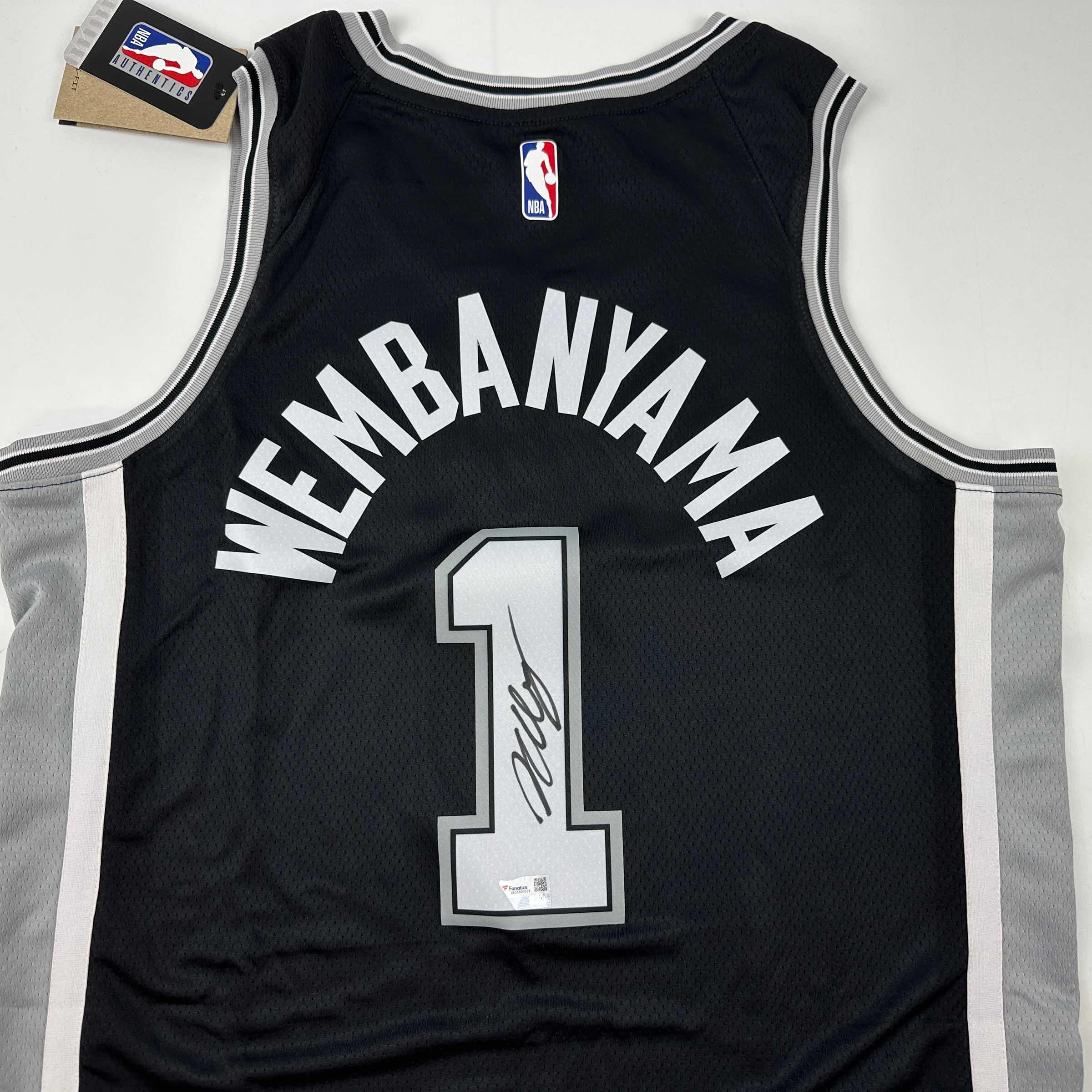 Autographed San Antonio Spurs Victor Wembanyama Black Authentic Basketball Jersey