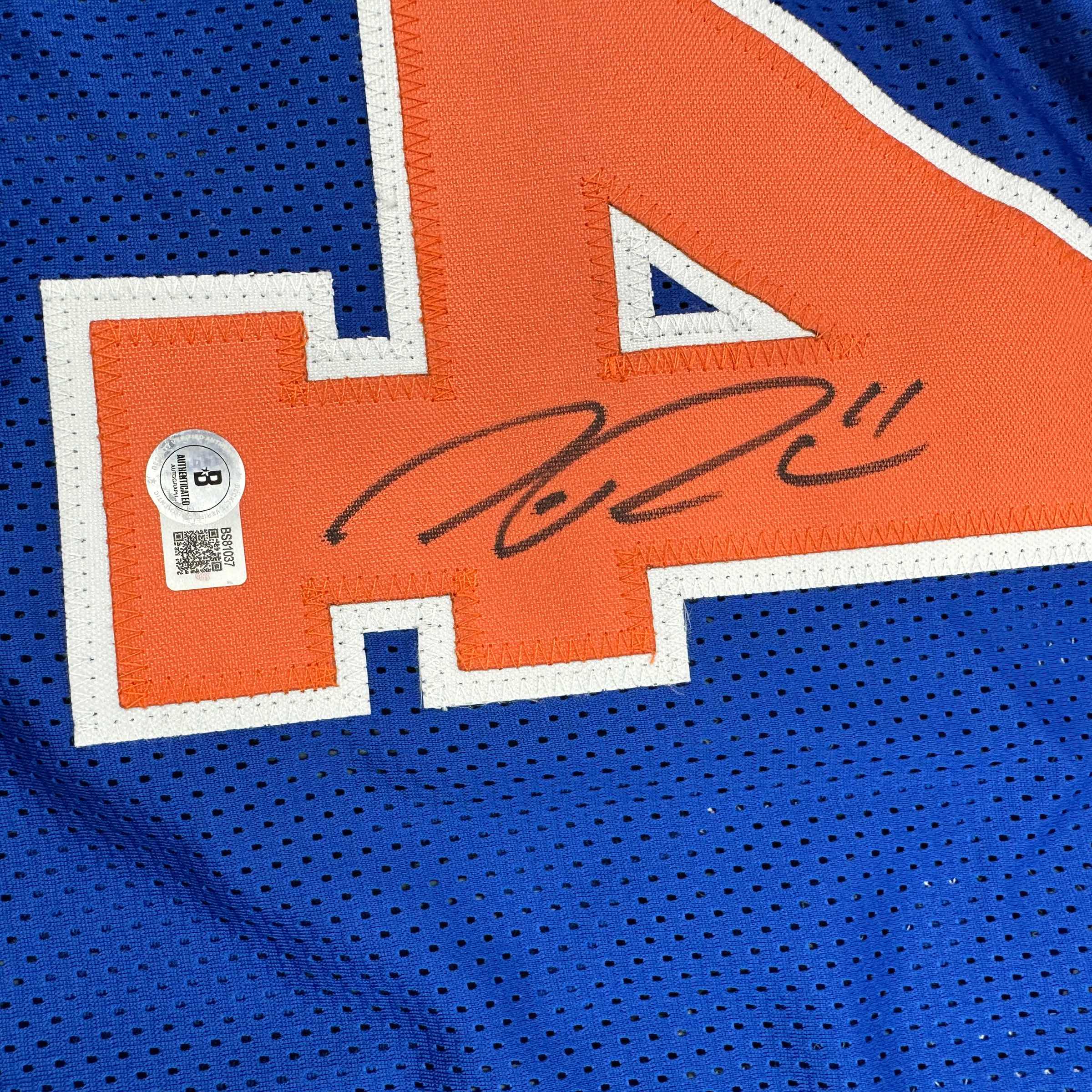 Autographed New York Knicks Nate Robinson Blue Basketball Jersey