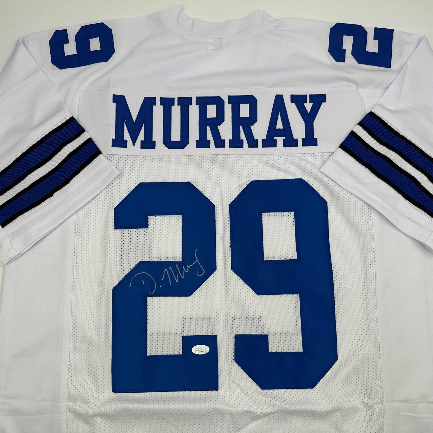 Autographed DeMarco Murray Dallas White Football Jersey