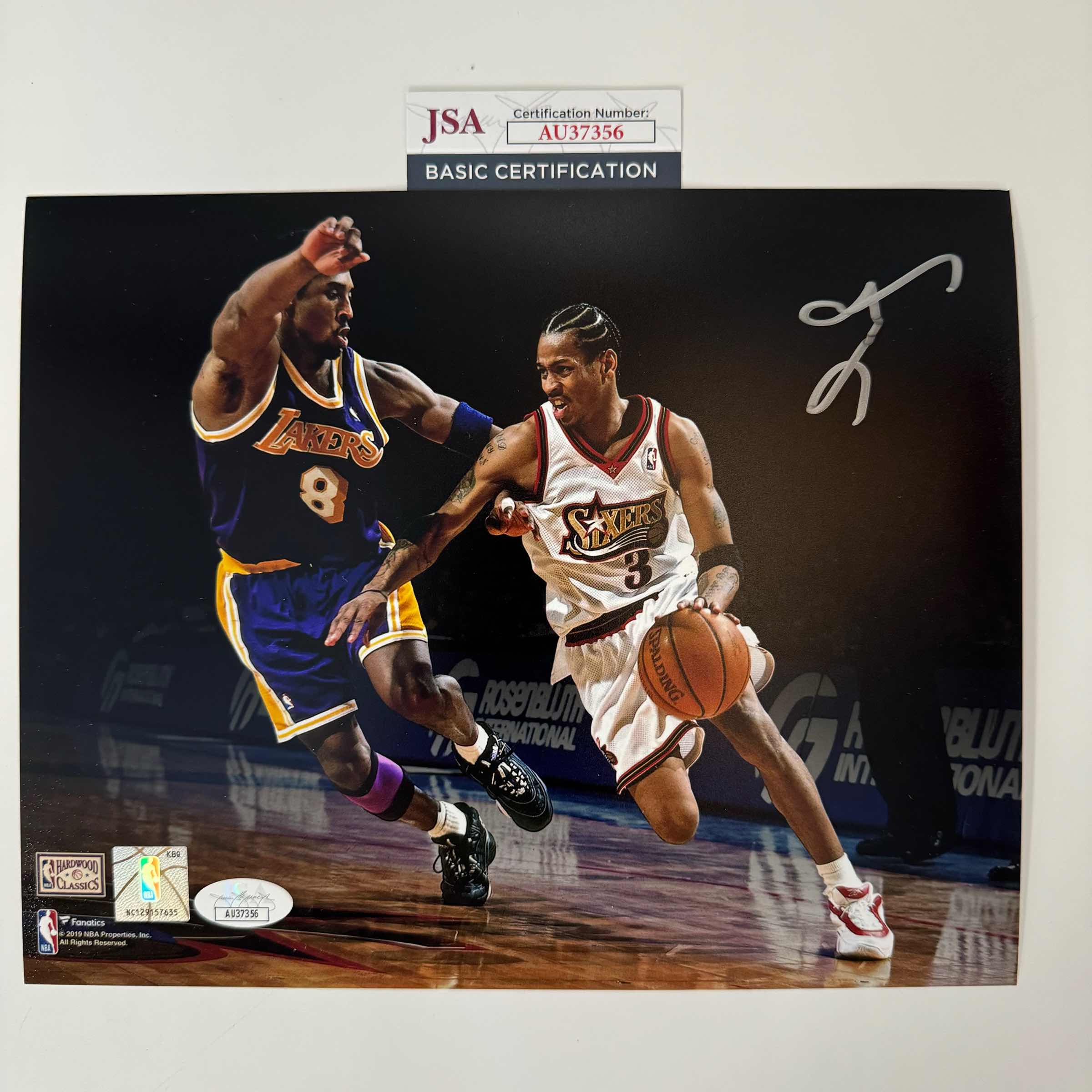 Autographed Philadelphia 76ers Allen Iverson Basketball Photo