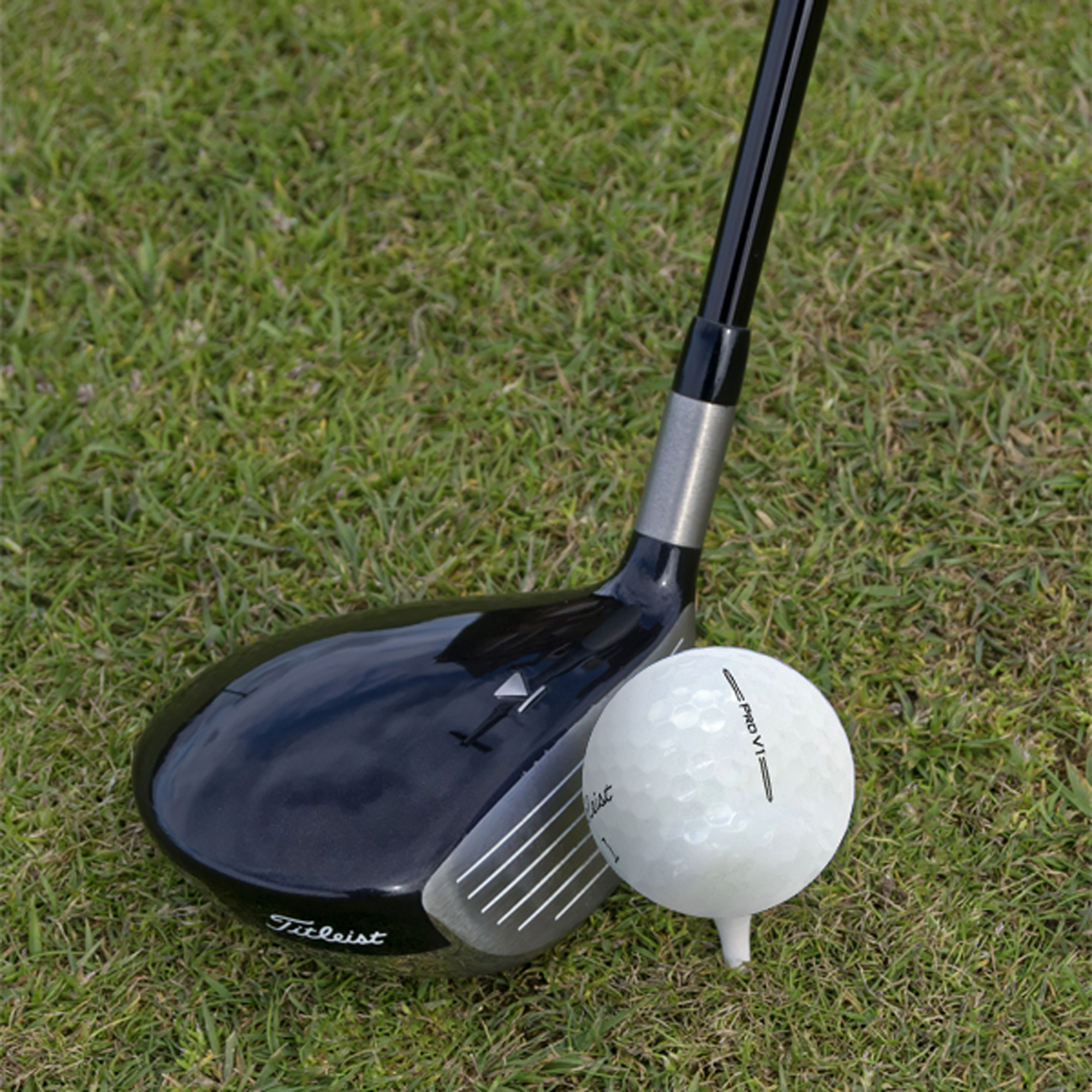 Used Titleist 2023 Pro V1 Golf Balls (One Dozen)