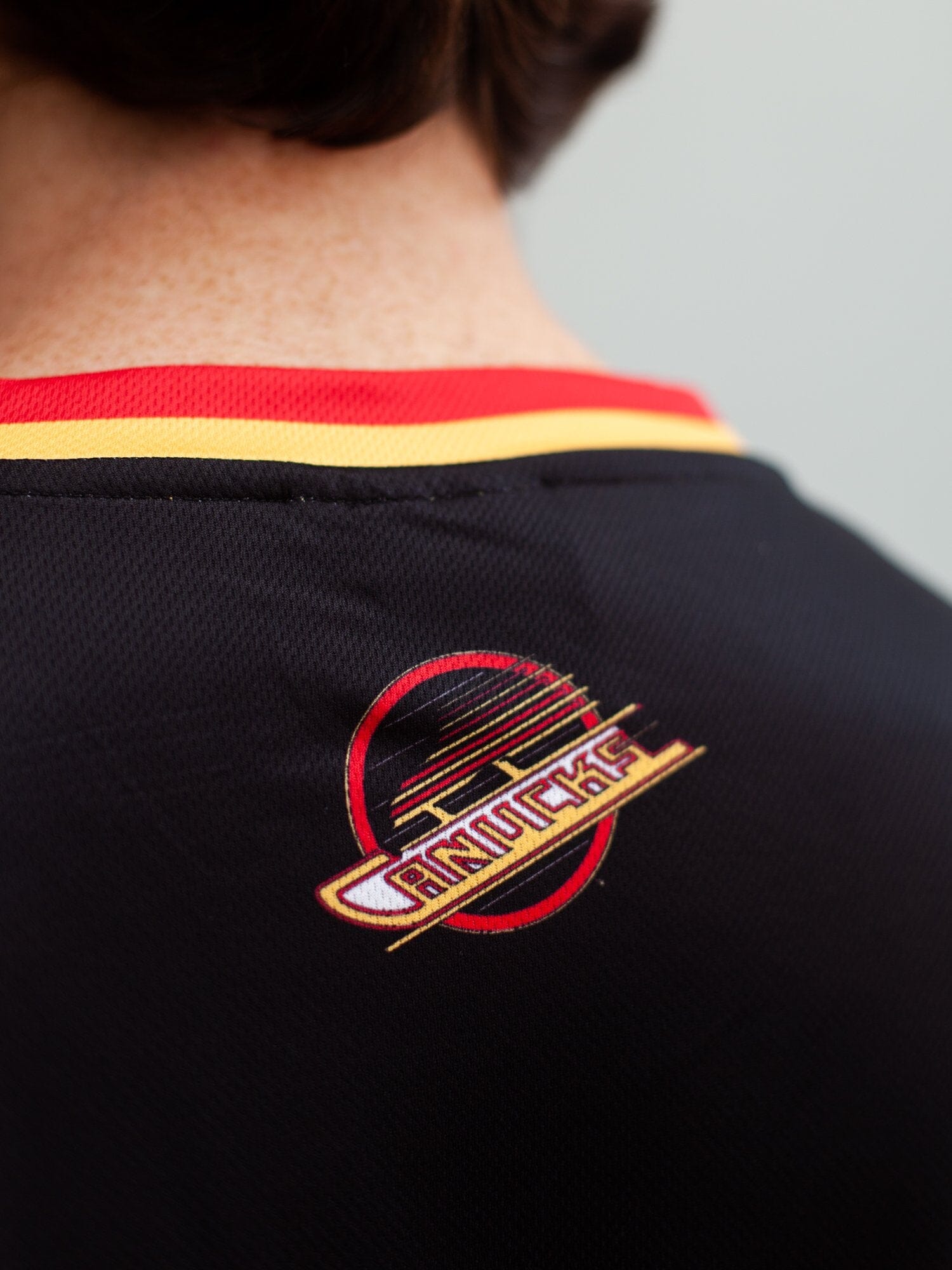 Vancouver Canucks Retro Alternate Hockey Tank