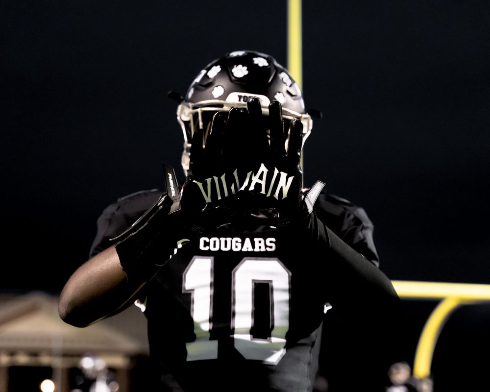 Phenom Elite Villain Football Gloves