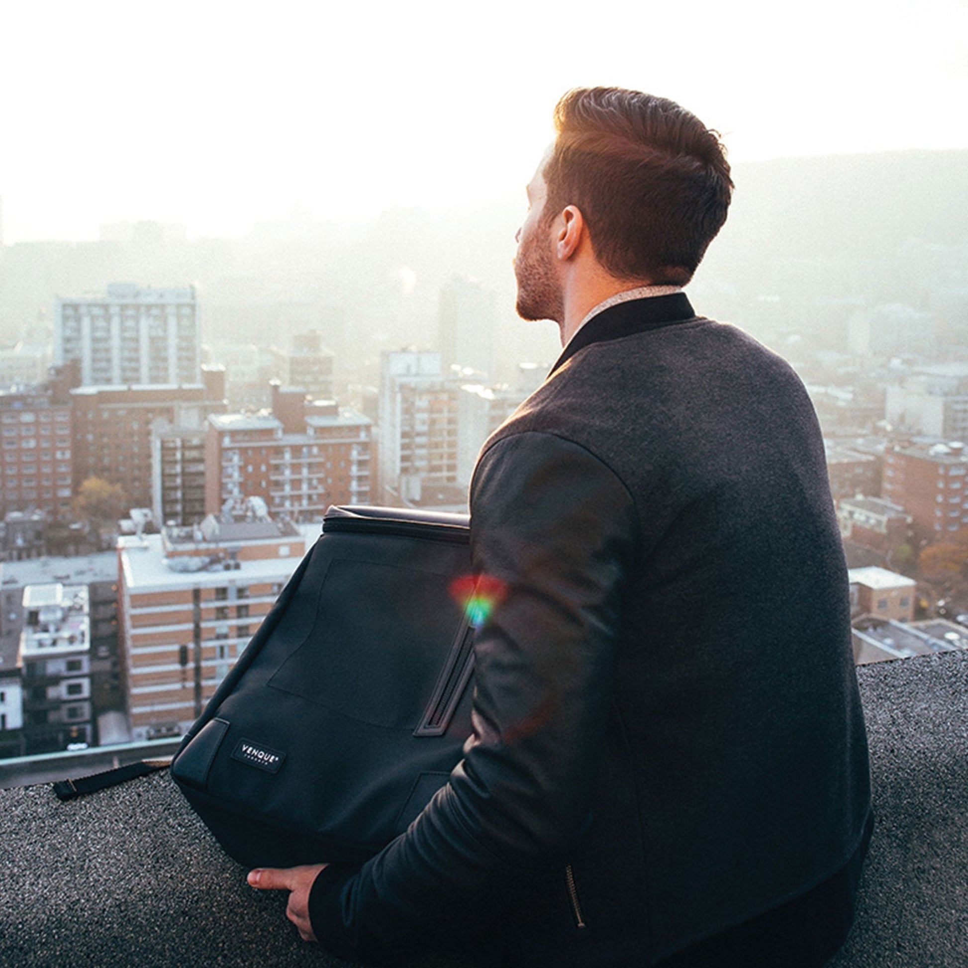 AMSTERDAM CARBON BACKPACK 20L - VENQUE