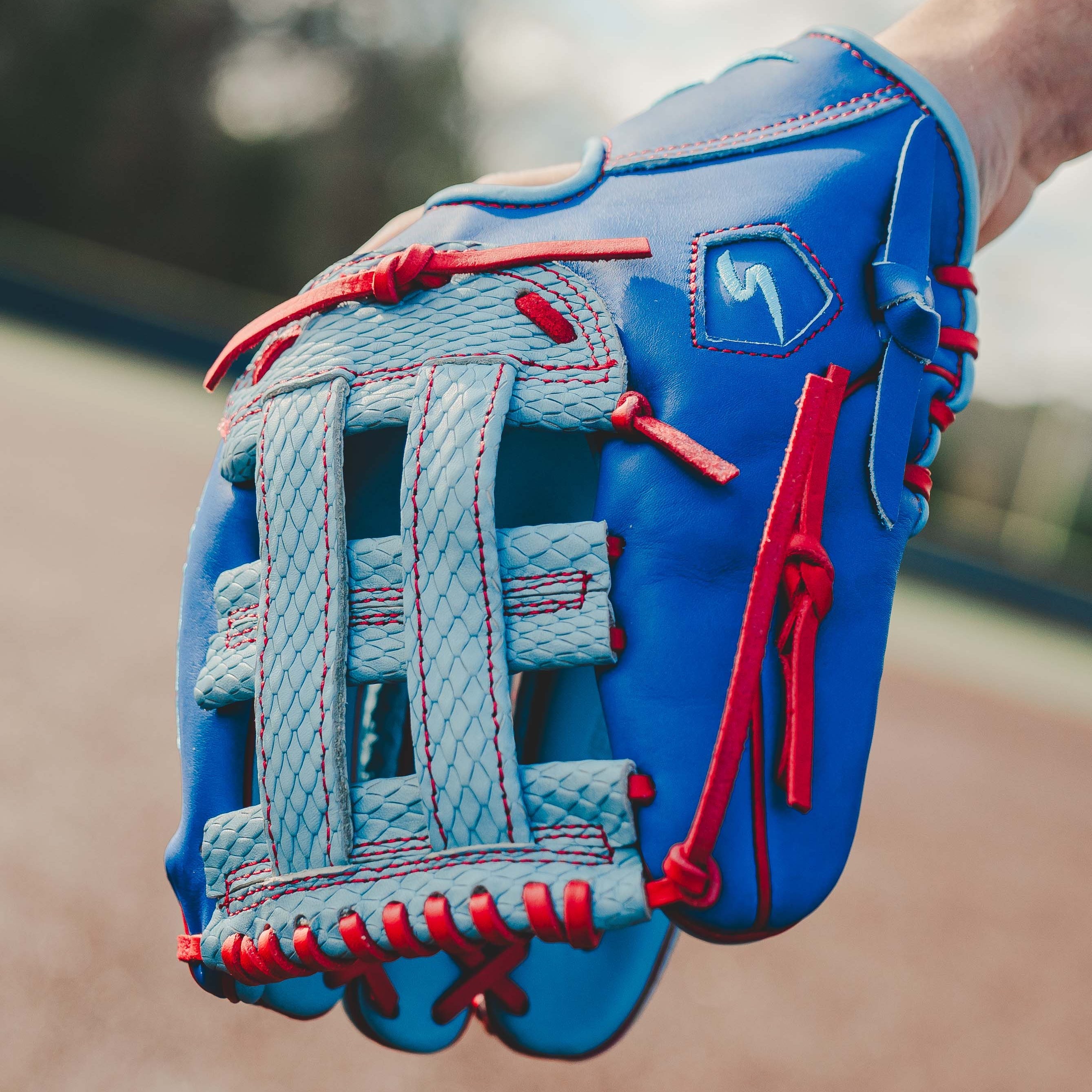 Stinger Aqua Valor 13" Baseball - Softball Fielding Glove