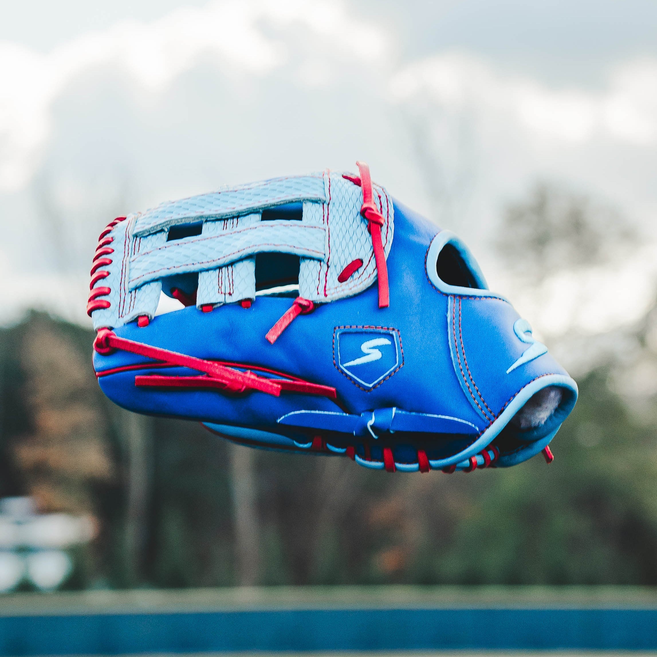 Stinger Aqua Valor 13" Baseball - Softball Fielding Glove