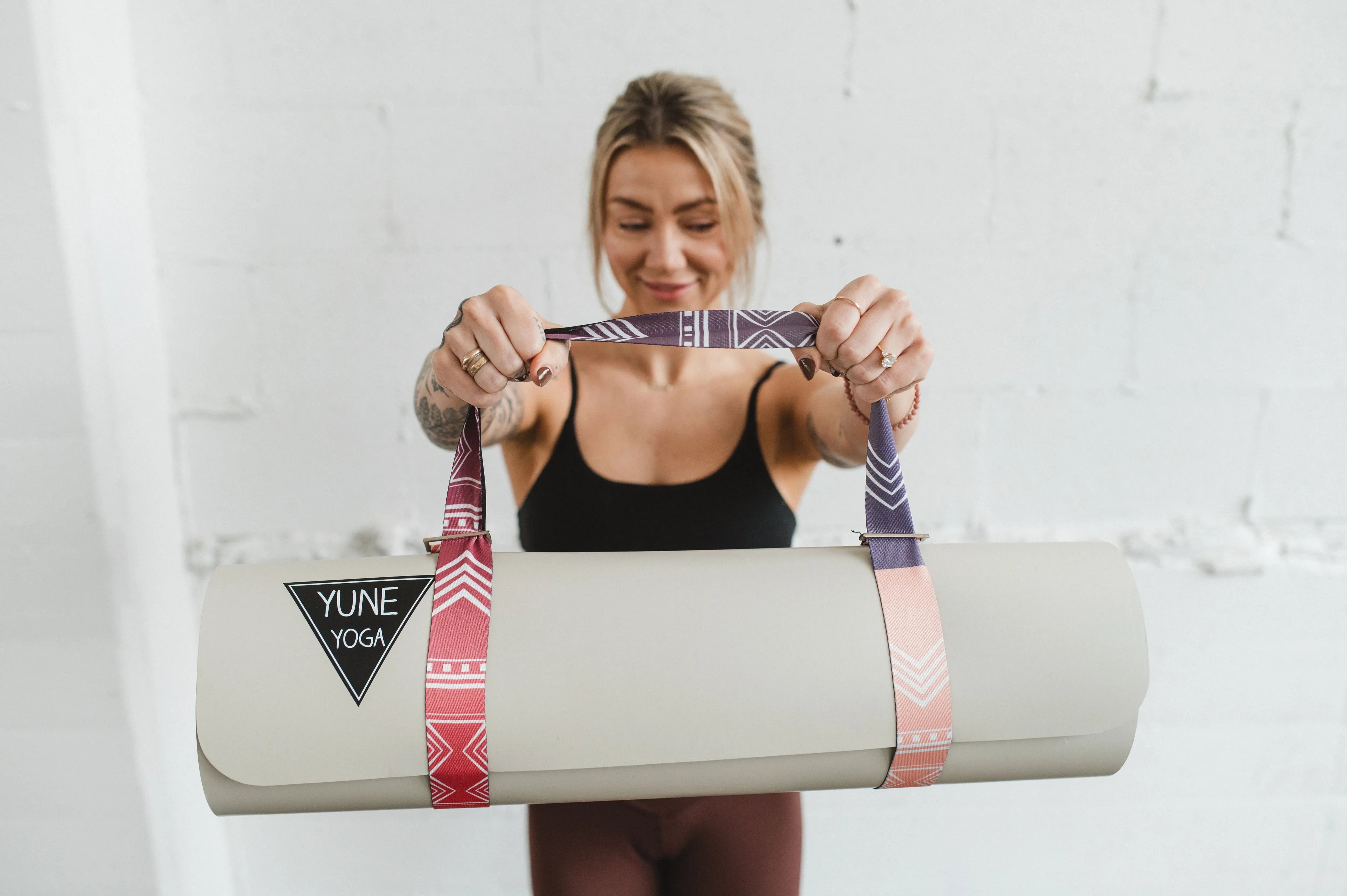 Cassady Yoga Strap – Pink Stretching Strap W/ Metal Buckles | Yune Yoga
