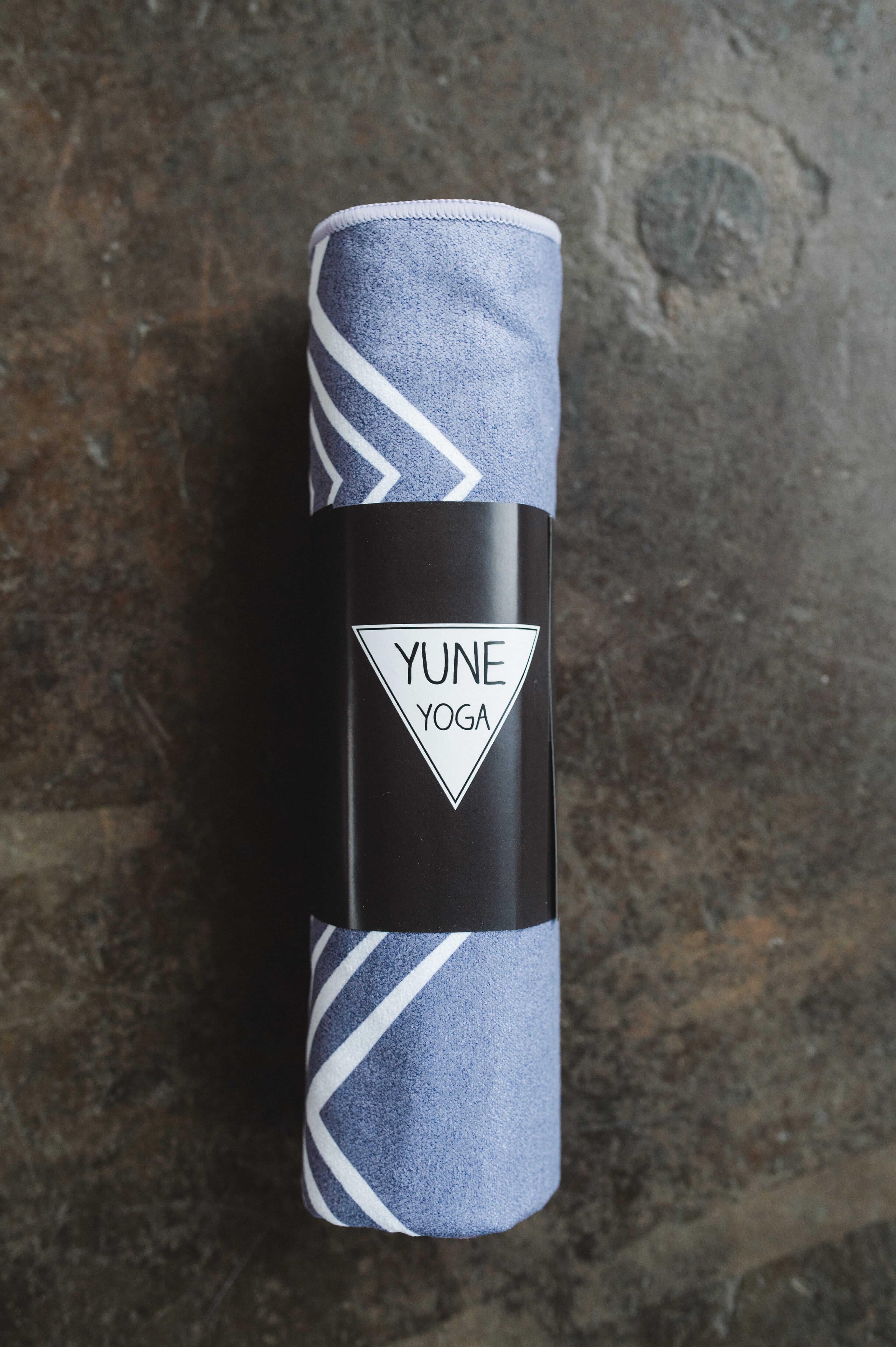The Cassady Yoga Towel – Quick-dry, Non-slip, Eco-conscious Design