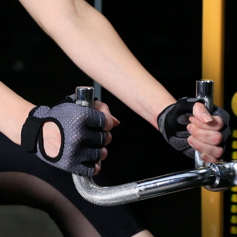 Gym Gloves, Women Yoga Weightlifting gloves   Breathable Half Finger Anti-Slip Pad Bicycle Cycling Glove Sport Exercise Equipment
