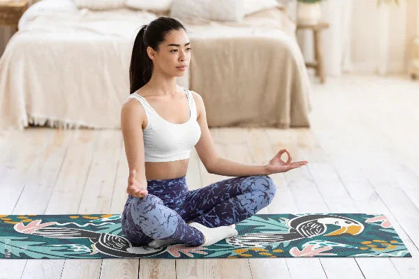 Dora Toucan Yoga Mat – Tropical Print, Non-slip Traction & Cushioned Support