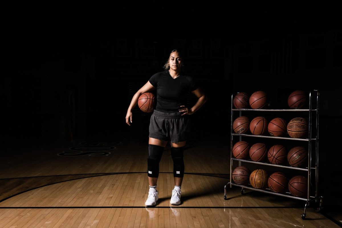 Mid-Length Padded Black Knee Sleeve