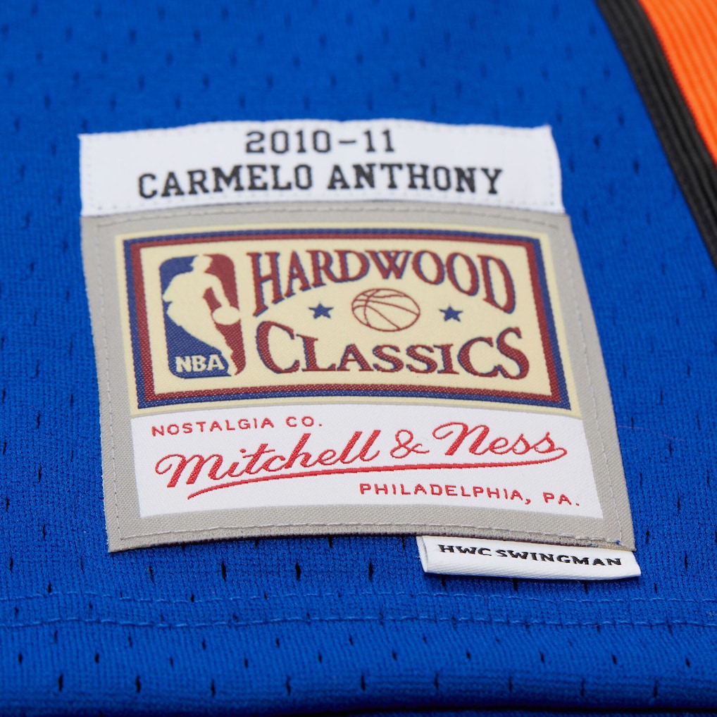 New York Knicks Carmelo Anthony Mitchell & Ness Swingman Jersey