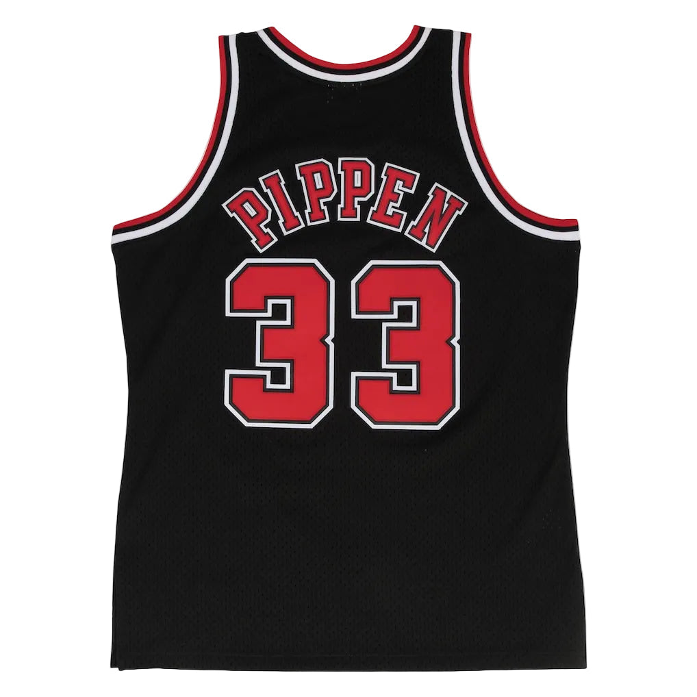 Chicago Bulls Scottie Pippen 1997 Mitchell & Ness Swingman Jersey
