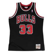 Chicago Bulls Scottie Pippen 1997 Mitchell & Ness Swingman Jersey