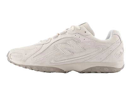 New Balance 204L Timberwolf Linen Sneakers